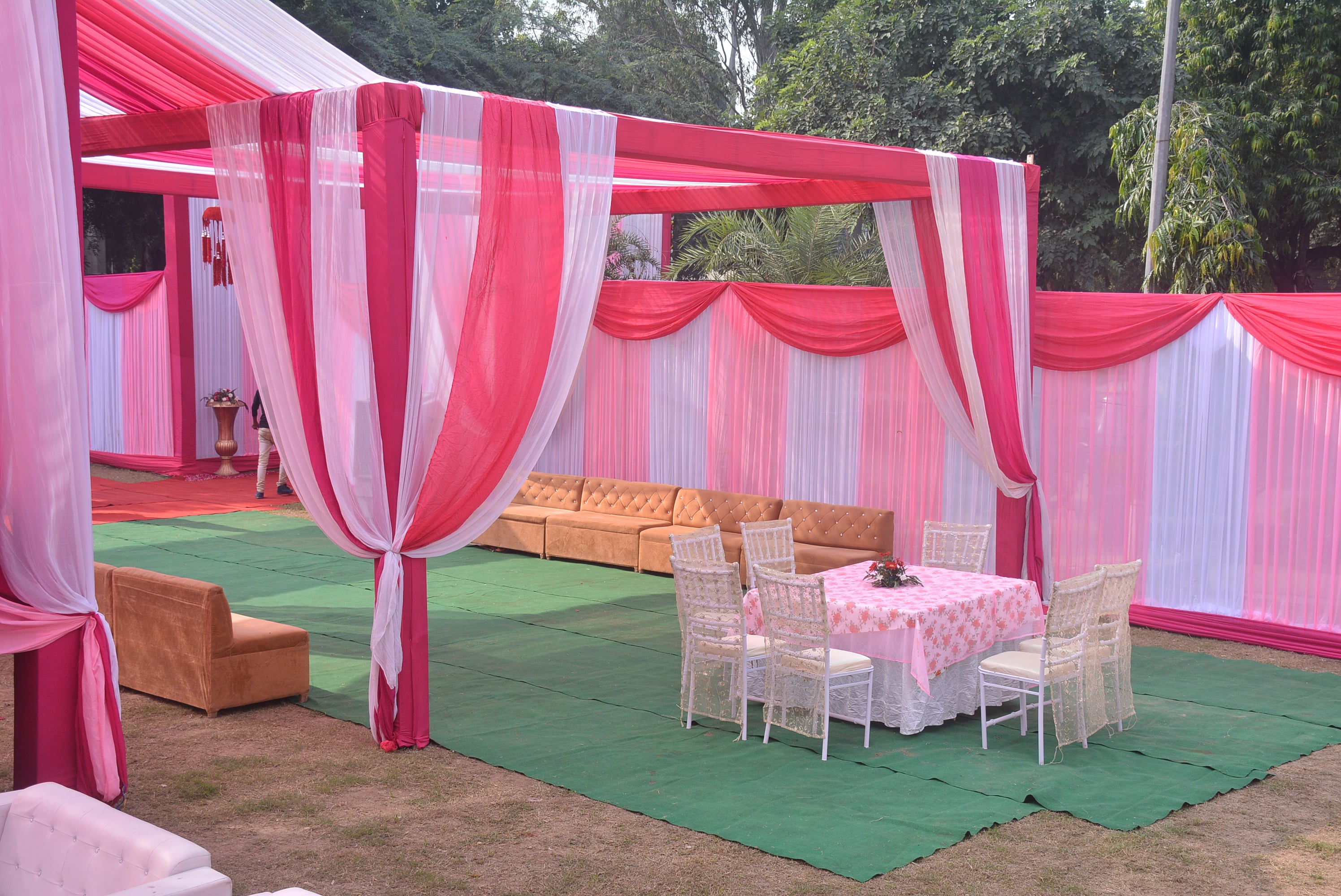 Theme Decor